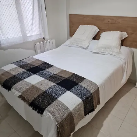 Piso Cesar De La Campa 산탄데르