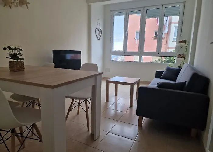 Piso Cesar De La Campa Apartment *